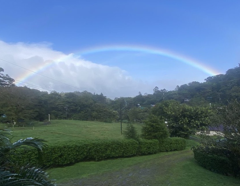 Monteverde is lousy with rainbows